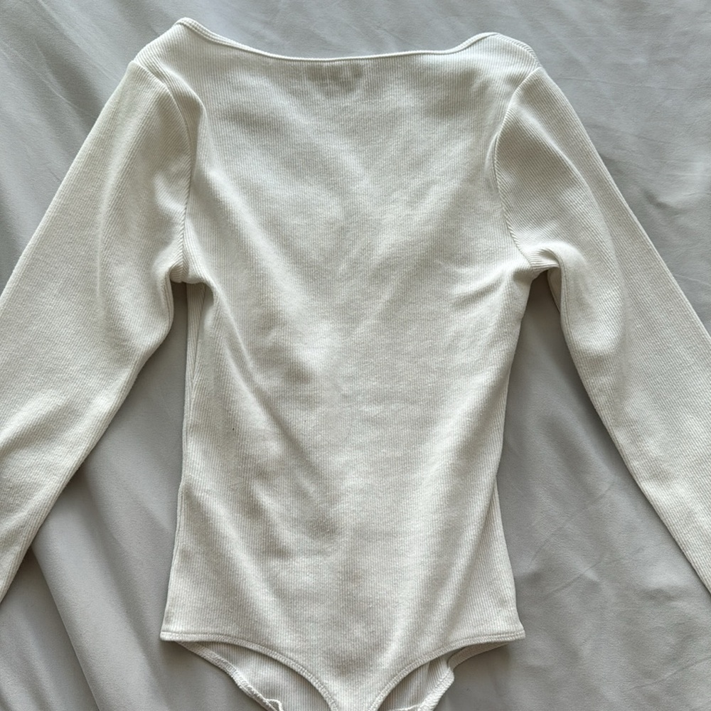 Abercrombie & Fitch Long Sleeve Soft Rib Body Suit - Picture 2 of 3